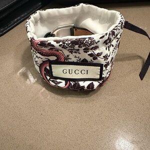 Gucci leather bracelet